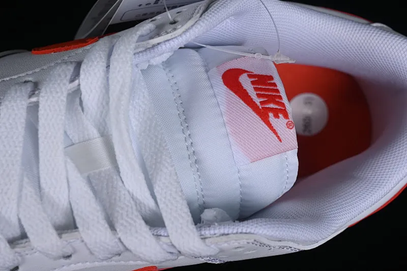 All categories Nk SB Dunk series Nk SB Dunk Low low-top sneakers Nk SB Dunk Low white and orange color low-top casual sports skateboard shoes DV0831-103
